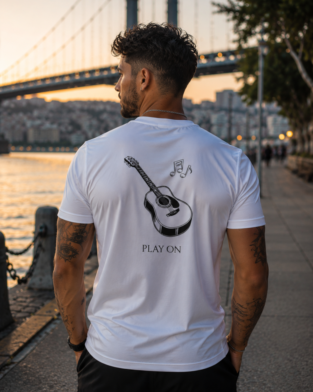 LWS Men's T-shirt Play on